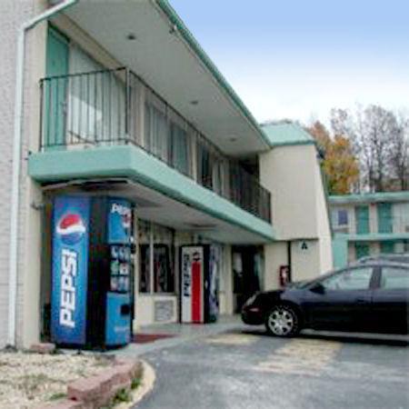 Executive Inn Coopersburg Екстериор снимка